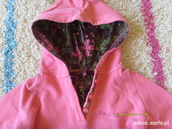 różowa bluza gratisowa