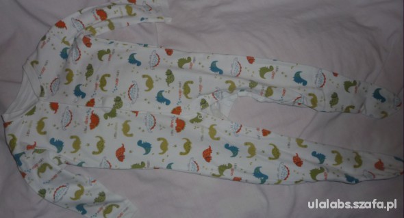 piżamka w dinozaury 86cm
