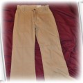 Dżinsowe spodnie dla dziewczynki rozmiar 146