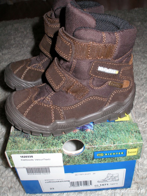 NOWE markowe kozaczki 23