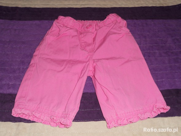 Różowe spodenki rybaczki