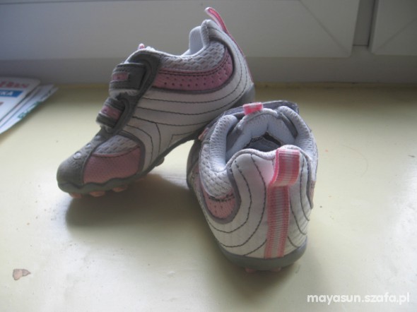 Byty sportowe Reserved 21