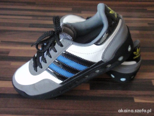 Adidas buciki sportowe 33