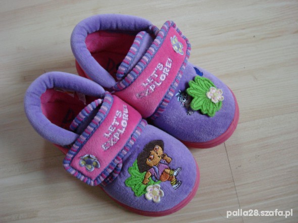 CLARKS DORA