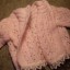 różowy sweterek dla dziewczynki