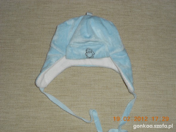 Śliczna błekitna czapeczk one size