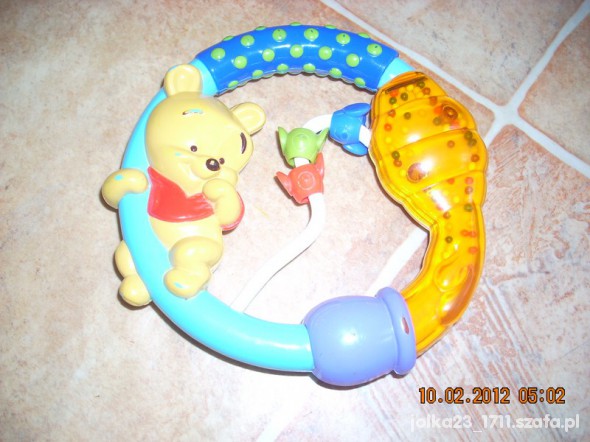 Grzechotka z Kubusiem Puchatkiem