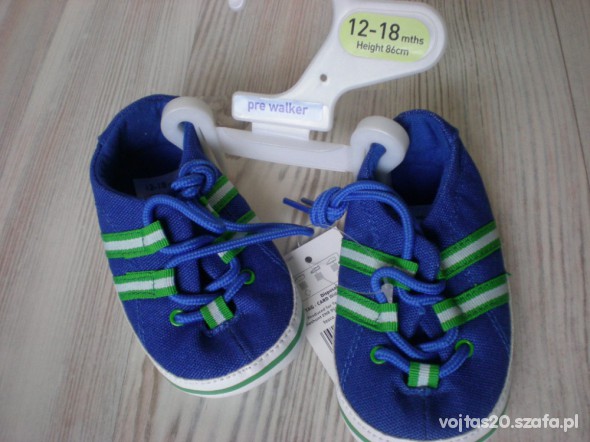 SLICZNE NOWE TENISÓWKI DLA CHLOPCA POLECAM