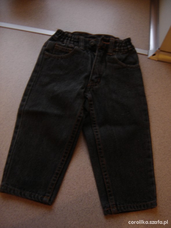 Czarne jeansy cena z przesyłką