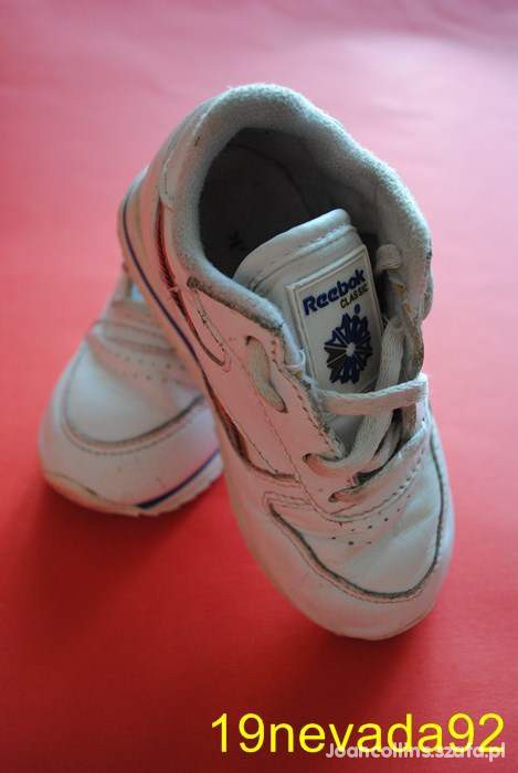 REEBOK CUDOWNE BUCIKI STAN IDEAŁ R 225 WARTO