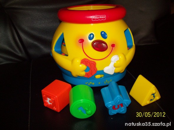 Garnuszek na klocuszek j ang fisher price