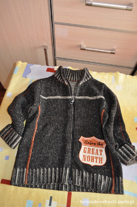 swietny sweter cieplutki do wszystkiego