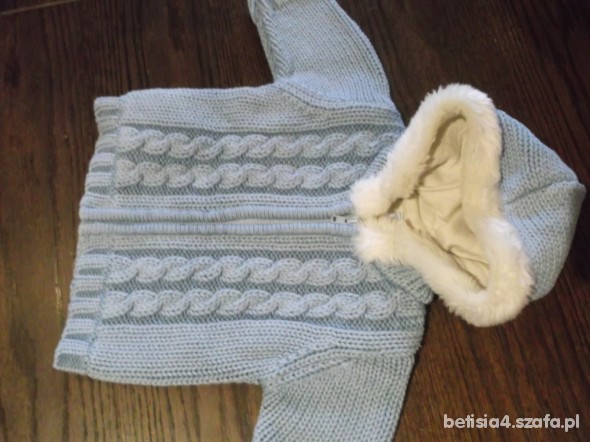 Rozpinany sweterek