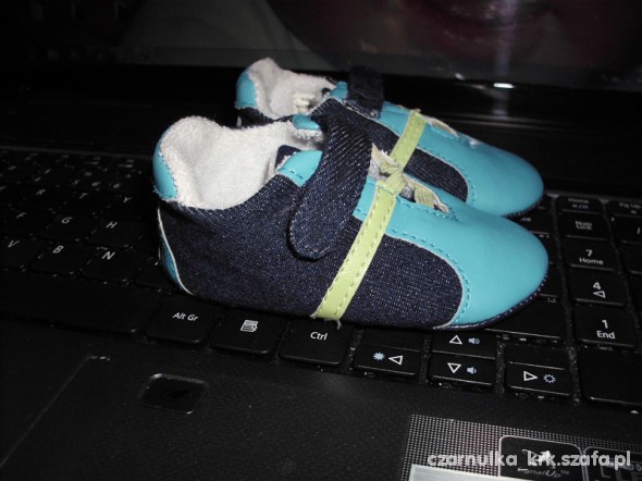 SLICZNE ADIDASKI 3 6MIESIECY