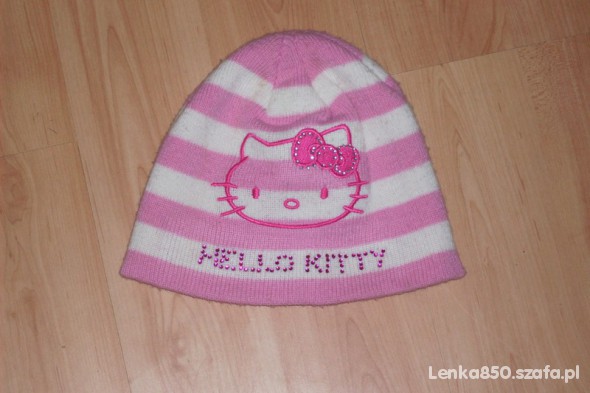 Sliczna czapeczka Hello Kitty rozmiar 52cm