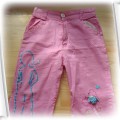 różowe spodnie dla dziewczynki