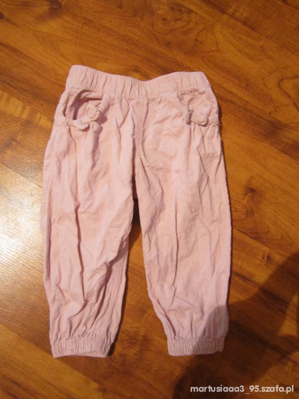 Śliczne różowe sztruksowe spodnie