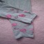 LEGGINSY HELLO KITTY SZARE ZRÓŻOWYMI KOTKAMI 104