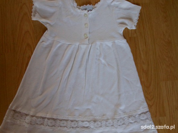 Sukieneczka biała dla dziewczynki na 3 latka