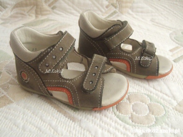 Mega sandałki BARTEK