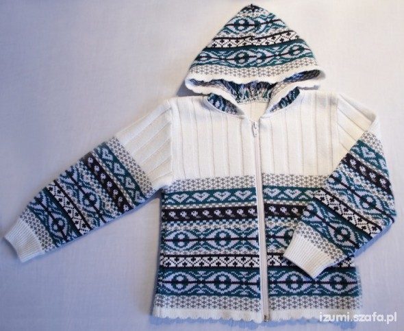 Prześliczny sweterek NORDYCKI STYL od 6 do 7 lat