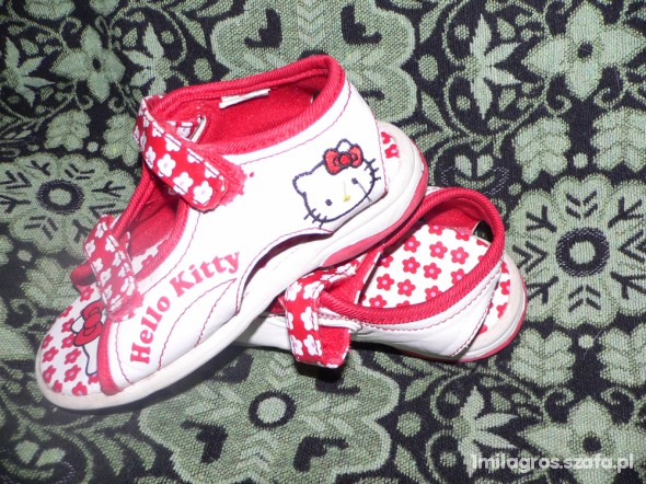 HELLO KITY SANDAŁKI R 25 WKŁ 16 I PÓL