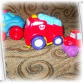3samochodziki playskool i dwa inne