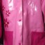 różowy przeciwdeszczowy płaszczyk z kapturem