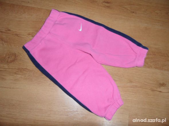 NIKE 92 dresowe pumpki