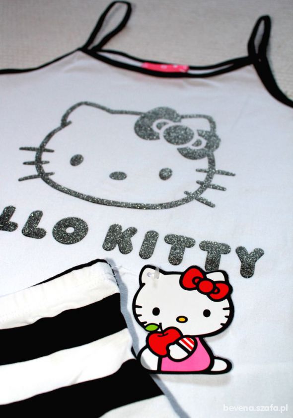 NOWY komplet Hello Kitty 128
