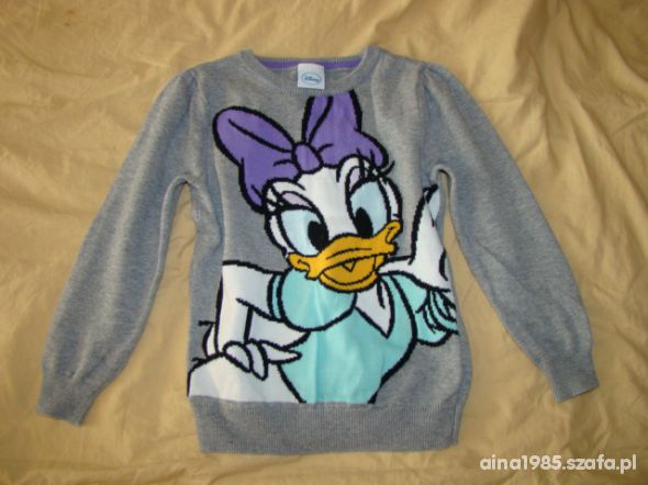 sweterek disney 104