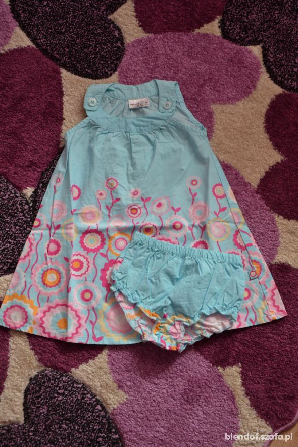 Sukieneczka z majtusiami 80