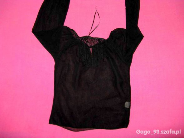 Czarna prześwitująca bluzeczka 128 cm
