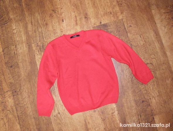 George czerwony sweterek 110 116cm