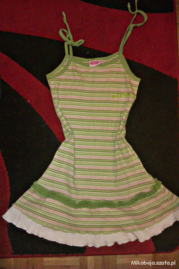 sukieneczka zielona na ramiączka