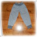 Reserved pumpy jeans 110