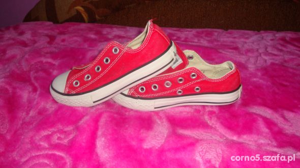 converse red 28