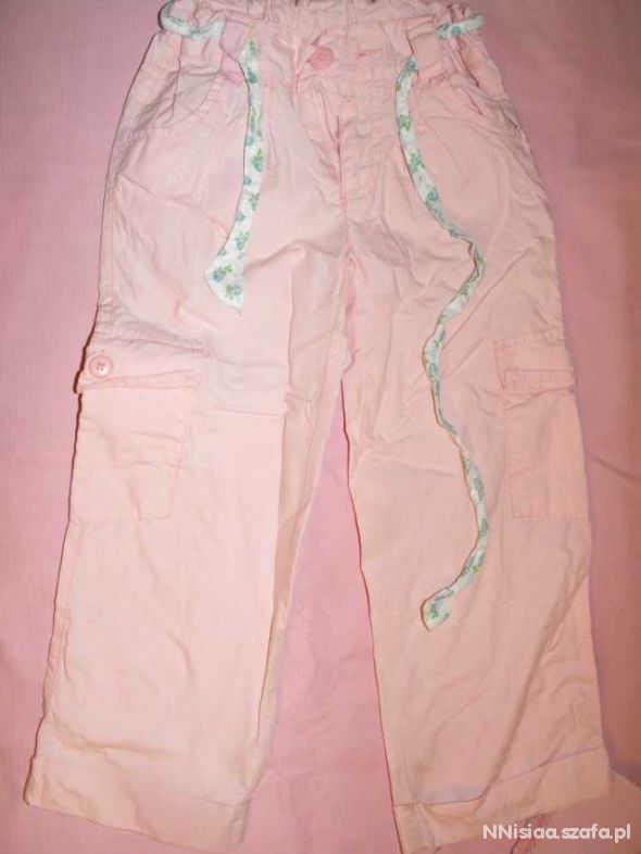 Spodnie różowe cherokee