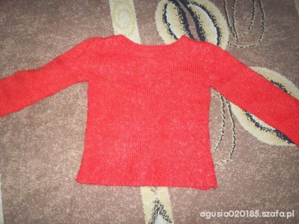czerwony wełniany sweterek rozmiar 104