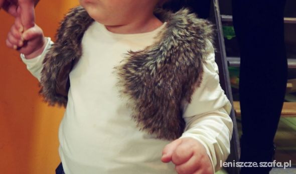 kamizelka futerko 2 do 4 lat