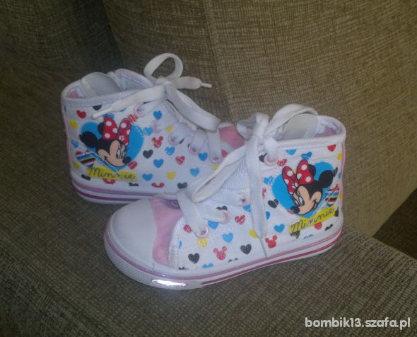 TRAMPKI DISNEY MINNIE r 23