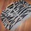 Sweterek Next zebra rozm 110 cm