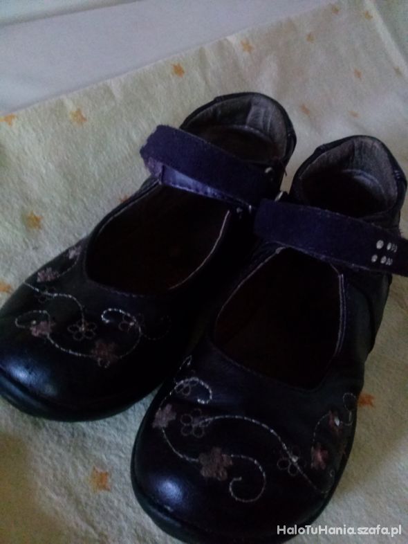 fioletowe buciki dla dziewczynki