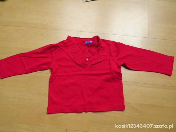 ładna czerwona bluzka 18 mcy