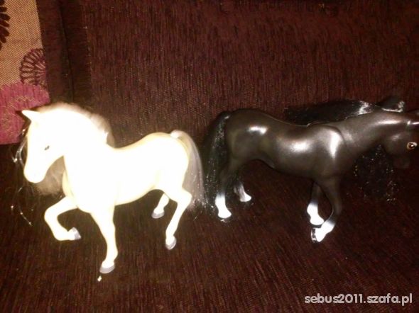 2 konie dla lalek BARBIE