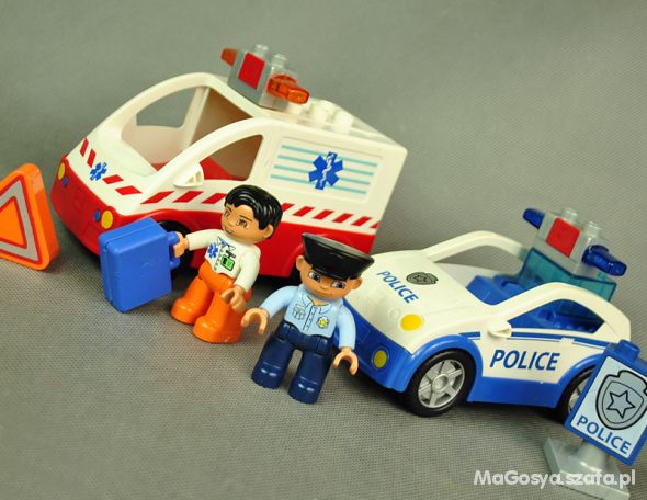 LEGO DUPLO POLICJA KARETKA POGOTOWIA