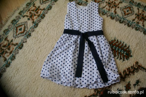 sukienka w groszki