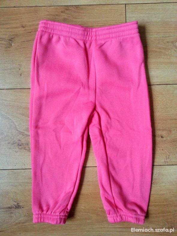 Różowe ciepłe spodnie dresowe 86 18m NOWE