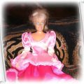 śliczna lalka barbie księżniczka w balowej sukni