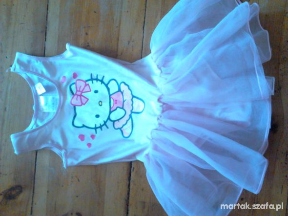 Hello Kitty sukieneczka tiulowa 3 do5 lat